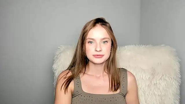 Ellamiss_mi from StripChat