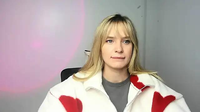 Ellamiss_mi from StripChat