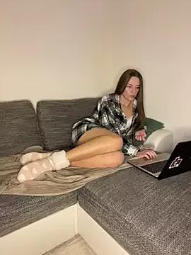 EllaMoonlight from StripChat is Freechat