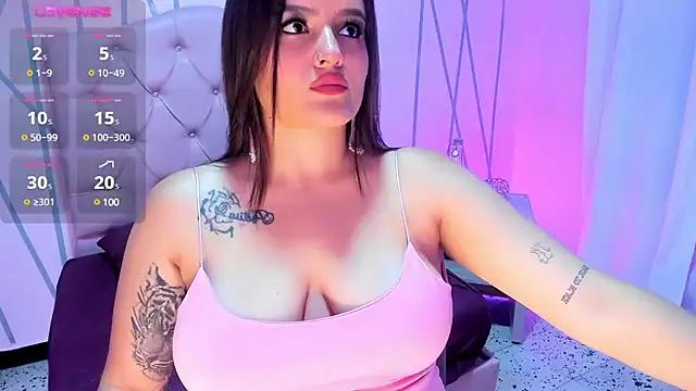 ellarosee_ from StripChat