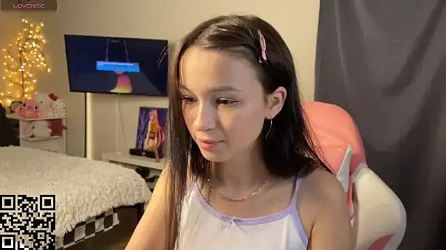 EllaSimonss webcams show profile image 