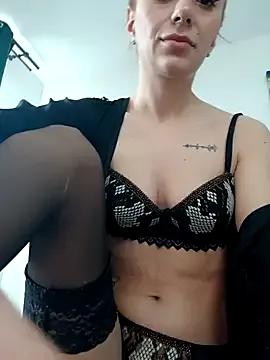 ellie-blue from StripChat is Freechat