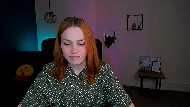 ellie_fire1 from StripChat