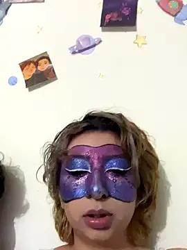 Ellie_Raven from StripChat is Freechat