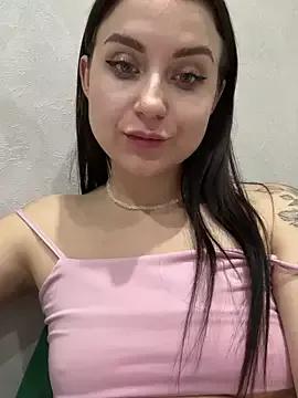 ellie_ssexy from StripChat