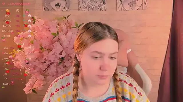 Ellie_Wellie from StripChat