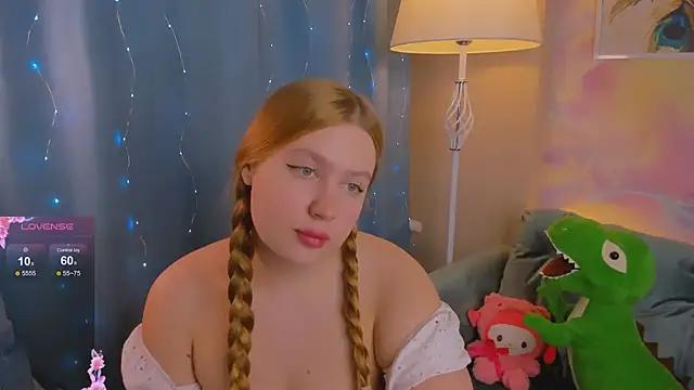 Ellie_Wellie from StripChat