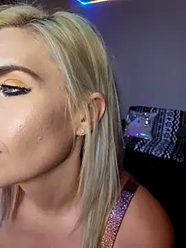 ellieconradxo from StripChat
