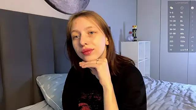 EllieDream from StripChat is Freechat