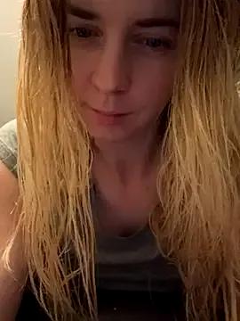 ellieen from StripChat