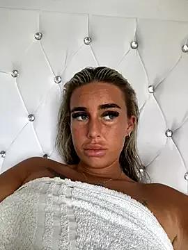 Photos of EllieMaeBaby from StripChat is Group