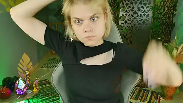 EllieMurler from StripChat