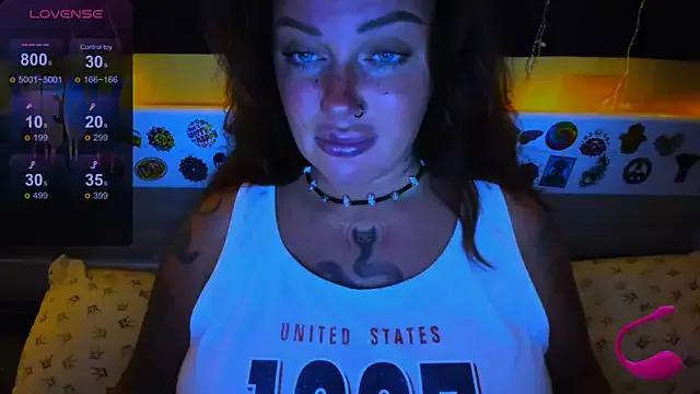 Dirty chat webcam: explore liveshows with versed models, from laying bare to fetishes, in a variety of sexy free adult webcams.