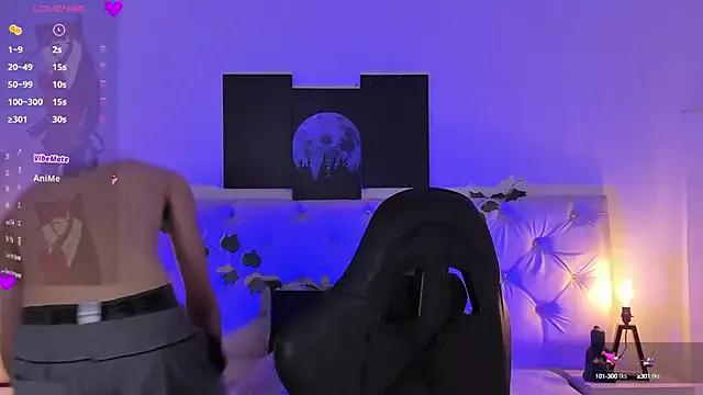 Elliot_younngg from StripChat