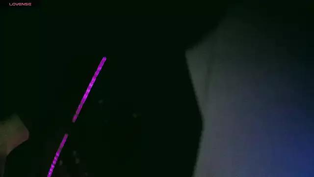 Elliott_White from StripChat is Freechat