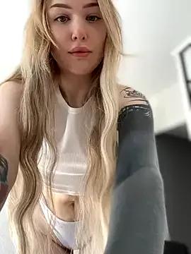 elliss_ from StripChat