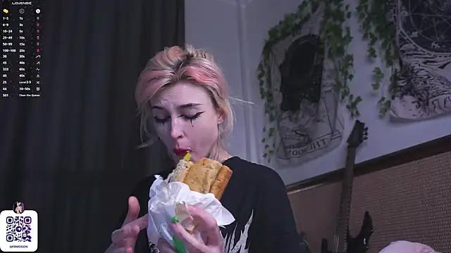 Elliss_moon from StripChat
