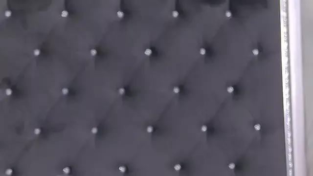Ellsa_Jean_ from StripChat