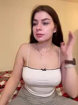 EllyNora from StripChat