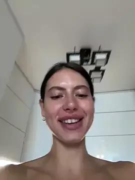 Ellzaa_ from StripChat