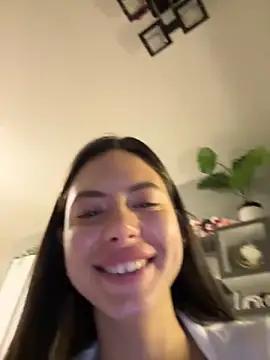 Ellzaa_ from StripChat