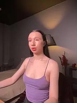 ElowStar from StripChat is Freechat
