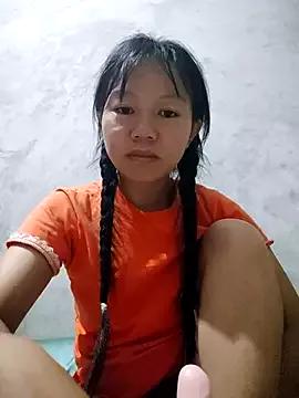 Em_xinh123 on StripChat
