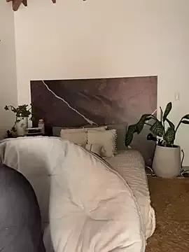 EmaSaenz webcams show profile image 