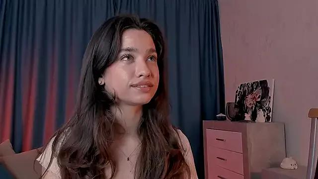 EmeliaReaper from StripChat