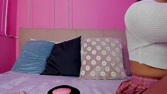 Emelyy_Carter from StripChat