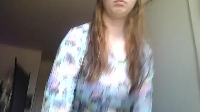 EmeraldVixxxen webcams show profile image 