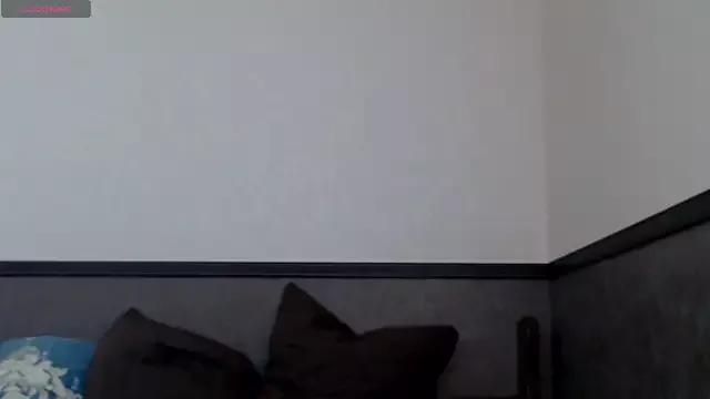 EmersonBennett from StripChat is Freechat