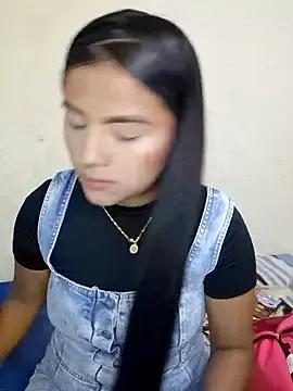 Emie_Sc from StripChat