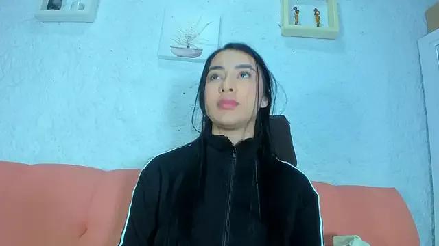 emiily_s from StripChat
