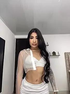 EmiilyEvans_ from StripChat is Freechat