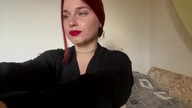 EmiIyMorgan from StripChat is Freechat