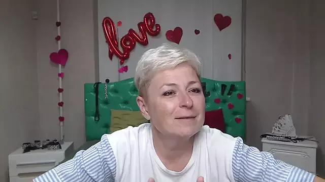 Photos of EmiliaGree from StripChat is Private