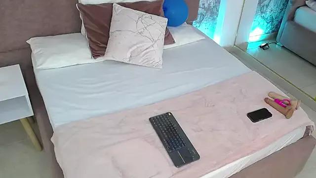 Dirty chat webcam: explore liveshows with versed models, from laying bare to fetishes, in a variety of sexy free adult webcams.