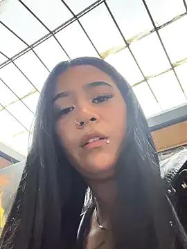 Emily_0-5 webcams show profile image 