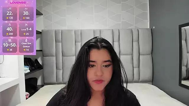 Emily__Fox__ from StripChat is Freechat