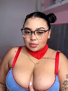 Emily_Cooper7 from StripChat is Freechat