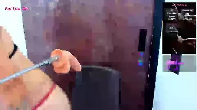 Emily_Evo from StripChat is Freechat