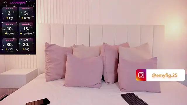 Dirty chat webcam: explore liveshows with versed models, from laying bare to fetishes, in a variety of sexy free adult webcams.
