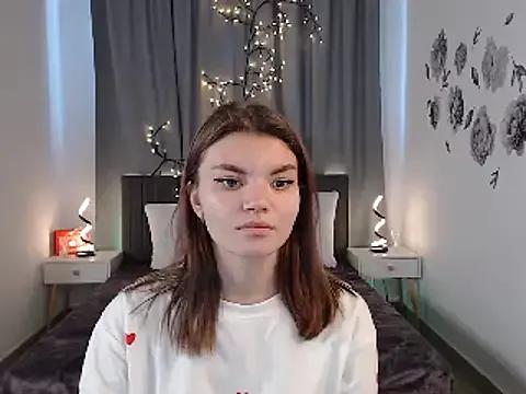 EmilyEight from StripChat is Freechat