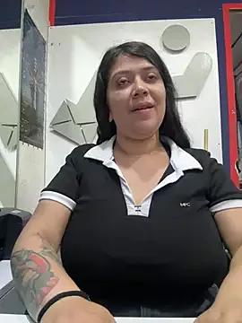 emilyjohanson from StripChat is Freechat