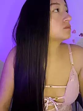 emilymoon25 from StripChat is Freechat