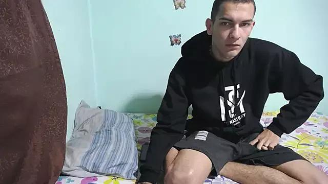 emilyvalencia_1 from StripChat is Freechat