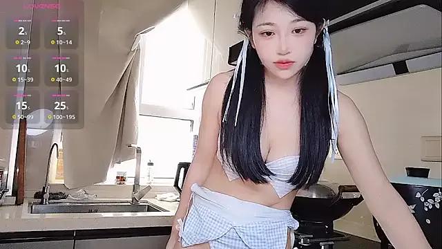 Emma-818 from StripChat