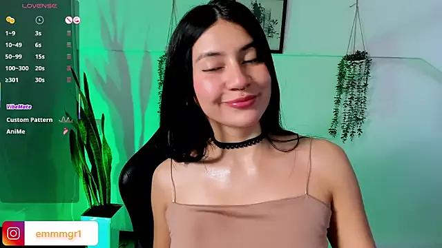 emma-green0 from StripChat