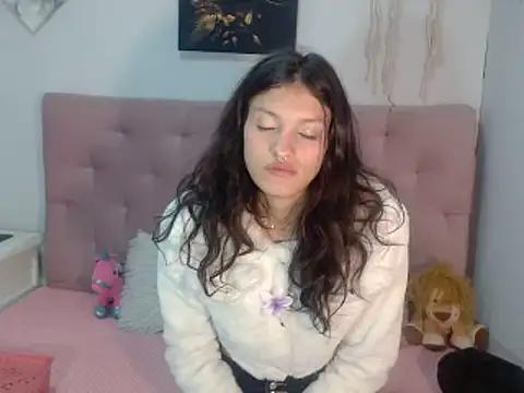 Dirty chat webcam: explore liveshows with versed models, from laying bare to fetishes, in a variety of sexy free adult webcams.